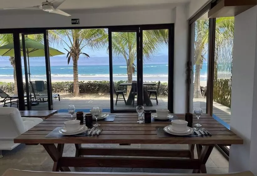 ホテル Mi Playa Beach Front Isabela