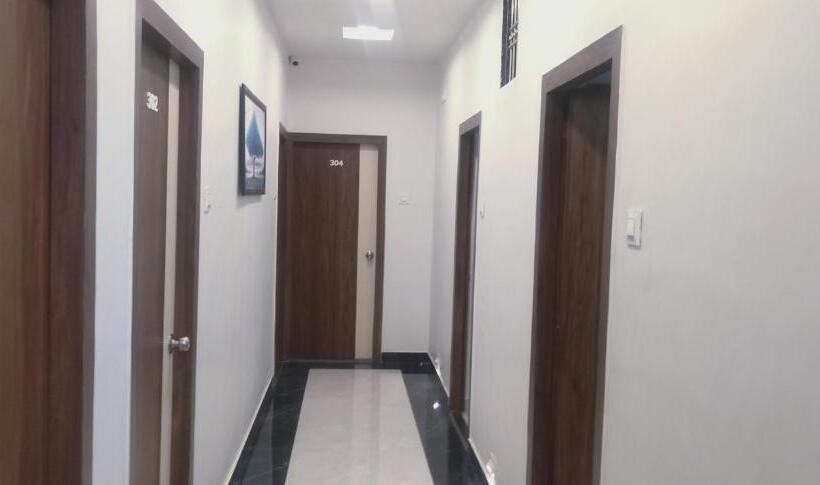 ホテル Success Residency