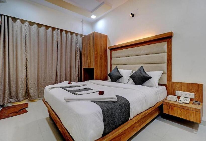 هتل Sun Inn Residency Rabale