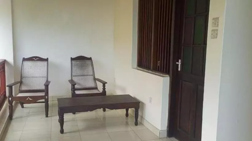 New Mahrus Hotel & Rooftop Restaurant