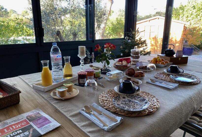 צימר Chambre D Hôtes Petit Paradyzen Lac Du Salagou