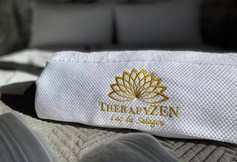 ベッドアンドブレックファースト Chambre D Hôtes   Petit Paradyzen   Lac Du Salagou