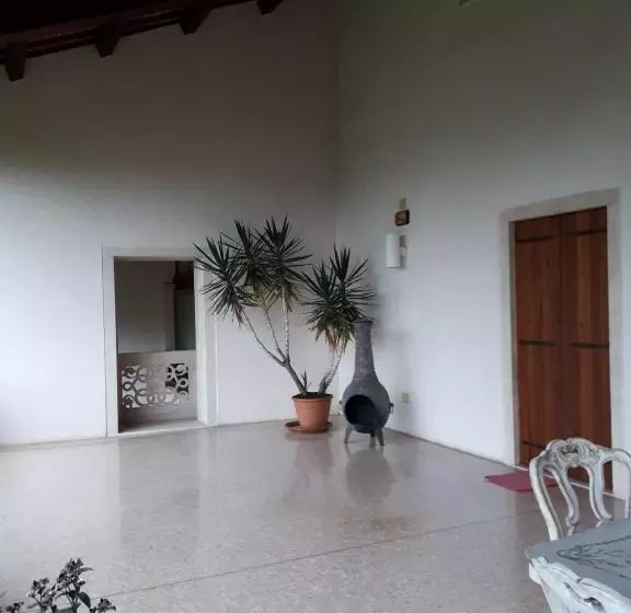 Aamiaismajoitus (B&B) Villa Valmarana De Toni