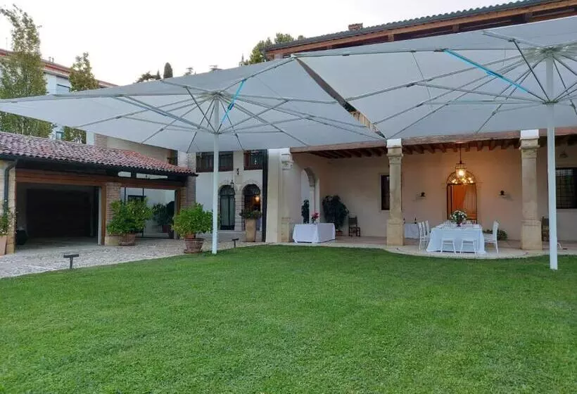 Aamiaismajoitus (B&B) Villa Valmarana De Toni