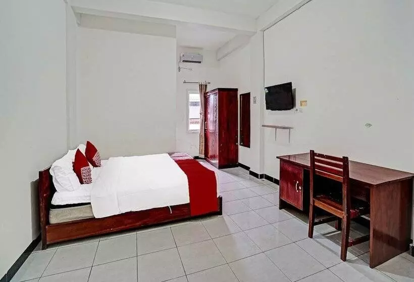 هتل Oyo 91872 Sweet 17 Kost