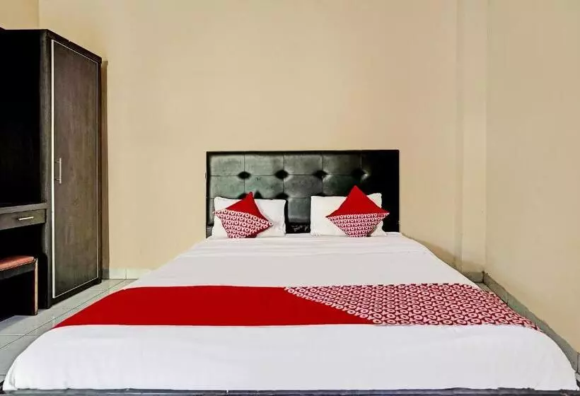ホテル Oyo 91873 Nugraha Kost