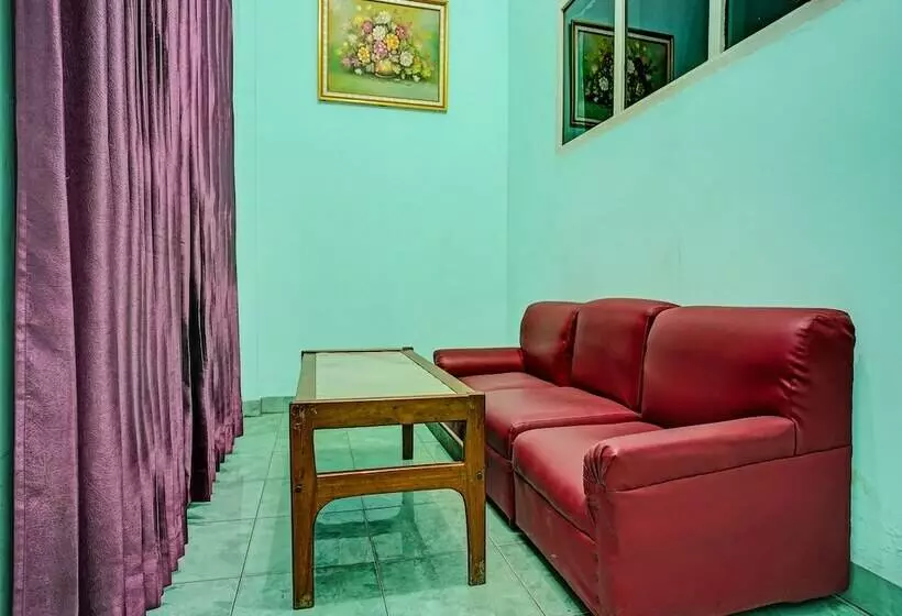 Hotelli Oyo 91874 Kisaran Residence Syariah