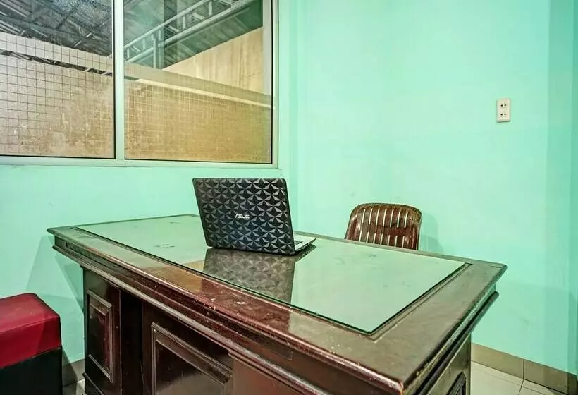 Hotelli Oyo 91874 Kisaran Residence Syariah