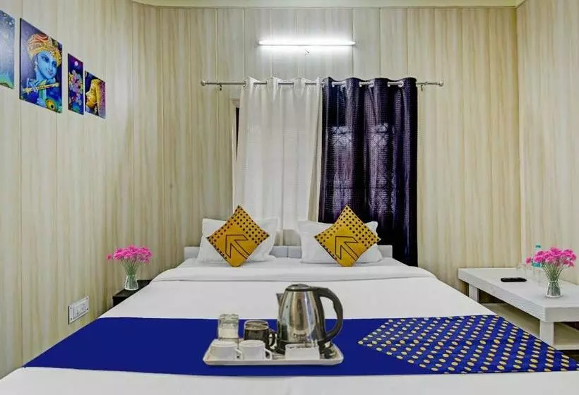 ホテル Spot On 702048  Greenview Homestay