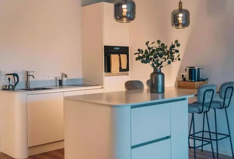 Wellness Bed & Breakfast By Leef