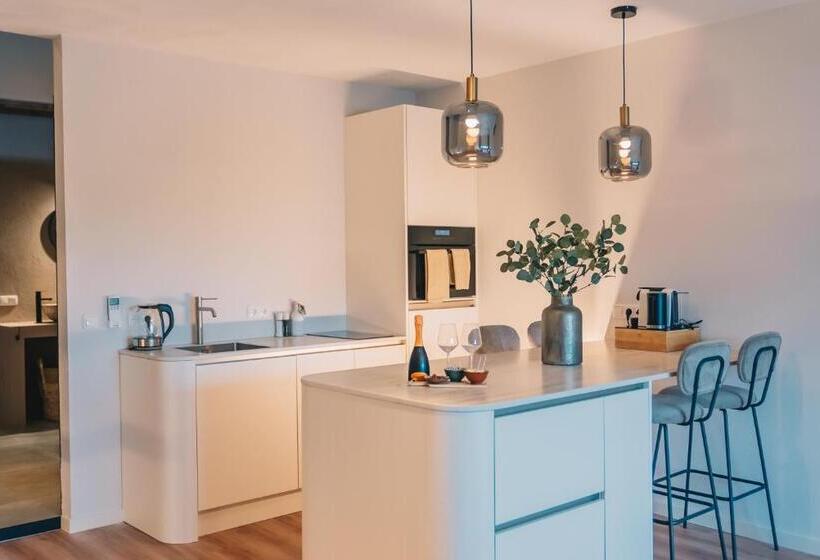 Wellness Bed & Breakfast By Leef