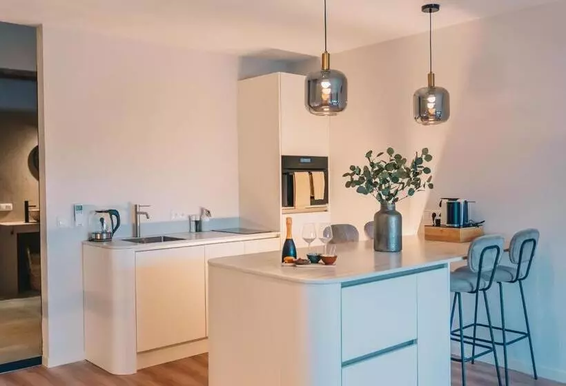 Wellness Bed & Breakfast By Leef