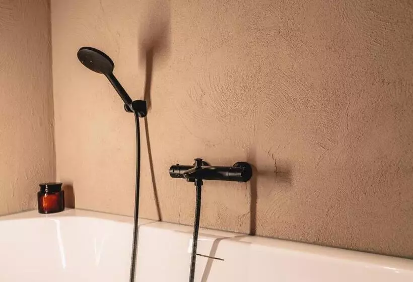 Wellness Bed & Breakfast By Leef