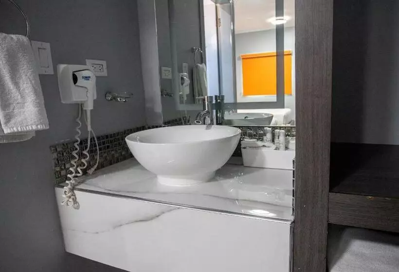 ユースホステル 653