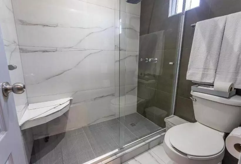 ユースホステル 653