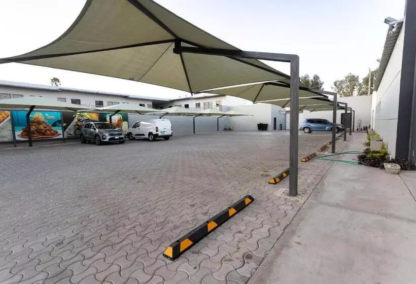 ユースホステル 653