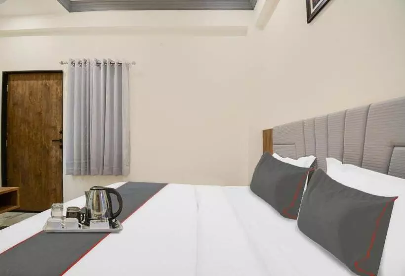 Fabhotel Infinity Blue