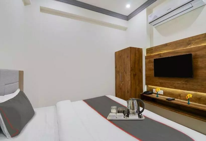 Fabhotel Infinity Blue