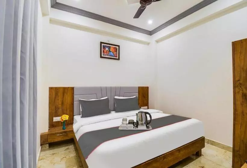 Fabhotel Infinity Blue