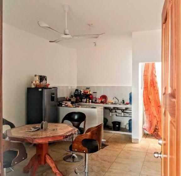 بنسيون Casa De Chris