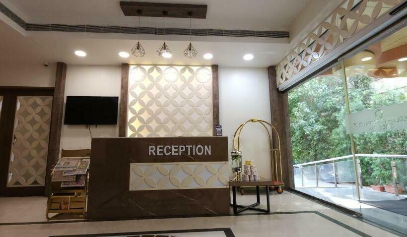 בית מלון כפרי Apricot  Ahmedabad