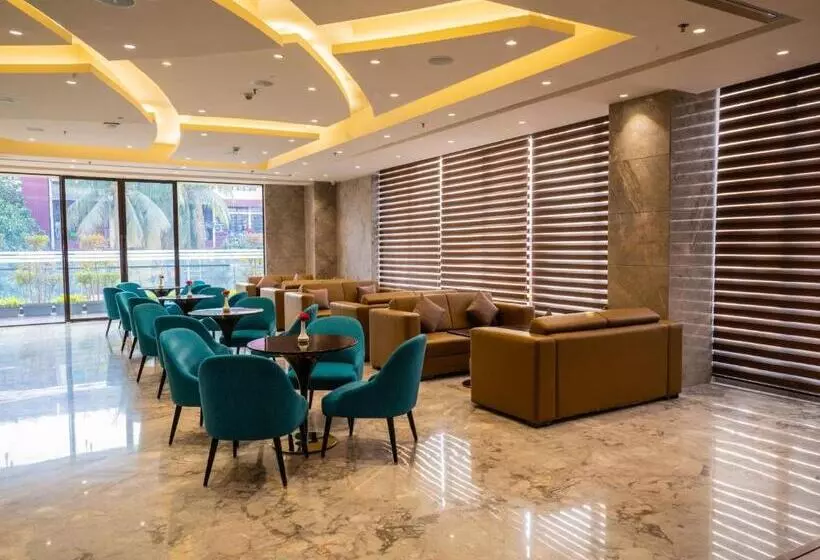 Hotelli Ratnamouli Palace