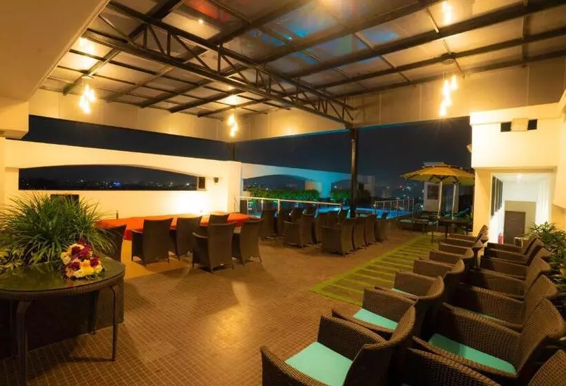 Hotelli Ratnamouli Palace