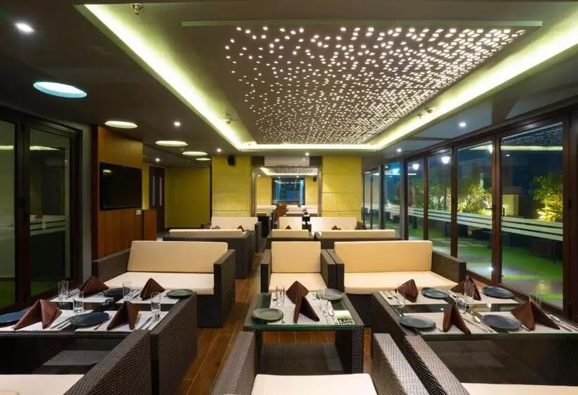 Hotelli Ratnamouli Palace