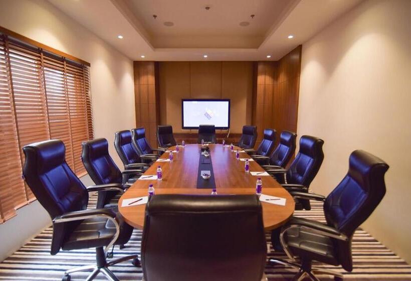 호텔 Ratnamouli Palace