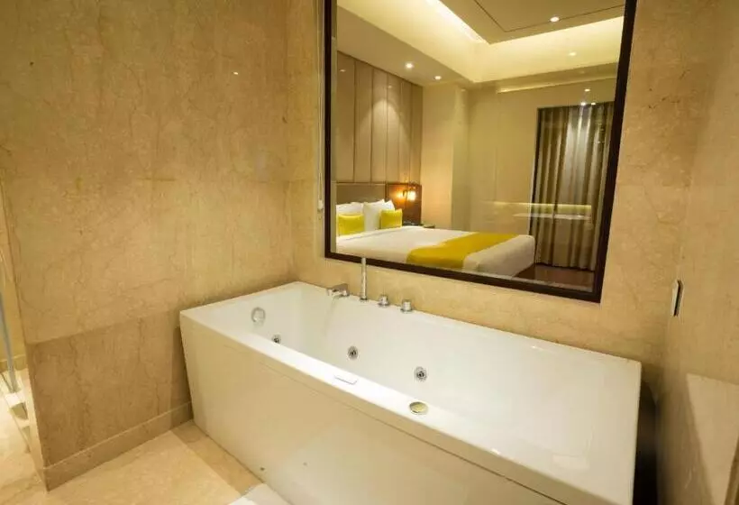 Hotelli Ratnamouli Palace