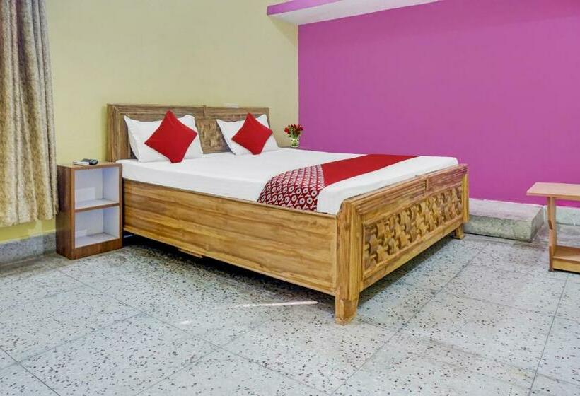 בית מלון כפרי Flagship Kashyap Heritage