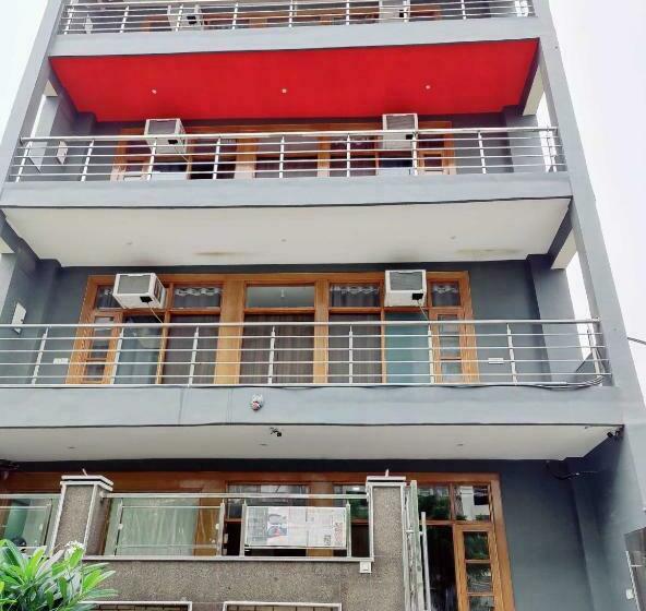 Hotel Oyo 70190 Diamond Inn