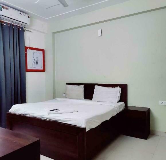 Hotel Oyo 70190 Diamond Inn