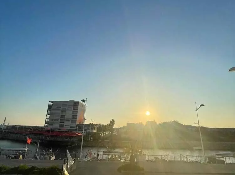 هتل Clair De Lune