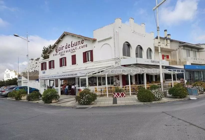 هتل Clair De Lune