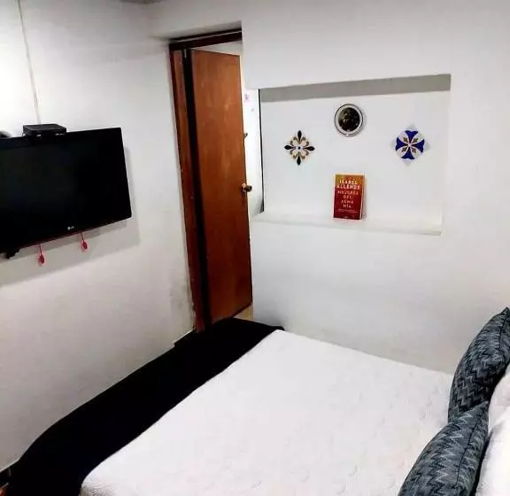 ユースホステル Posada Turística La Ceiba