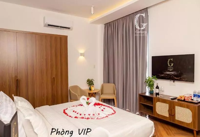 Galaxy Hotel 3