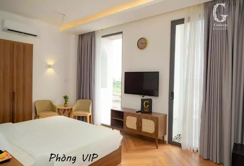 Galaxy Hotel 3