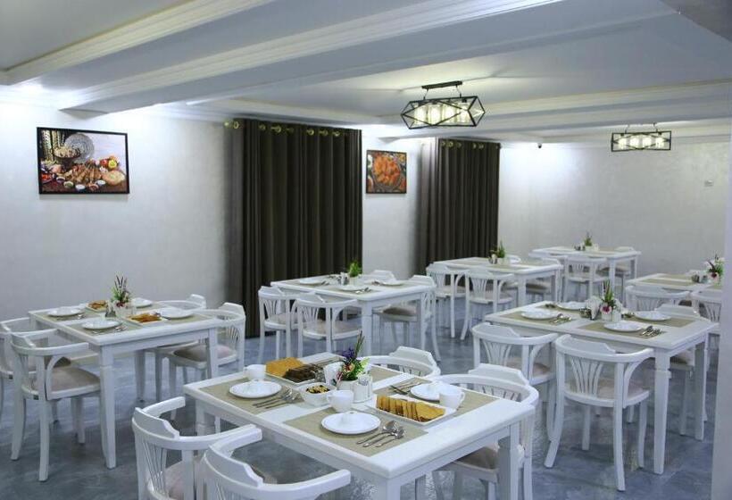 בית מלון כפרי Citizen