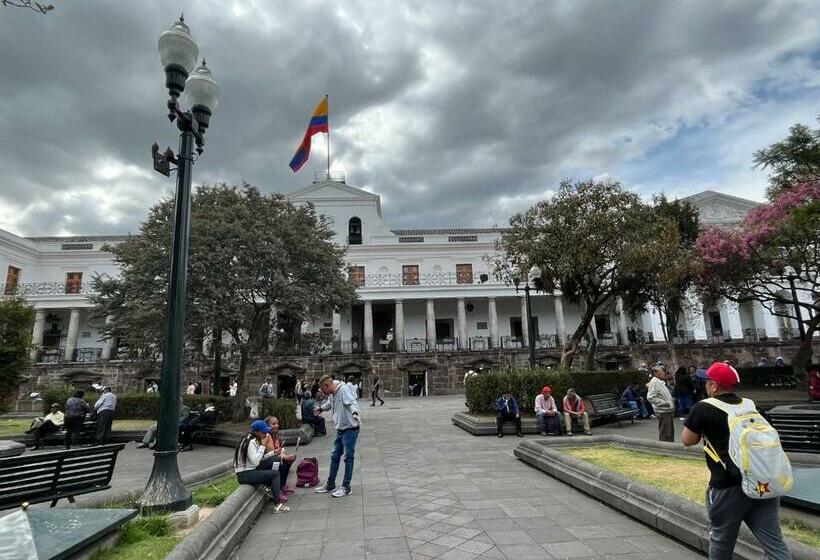 בית מלון כפרי Estrellita Inn Alameda