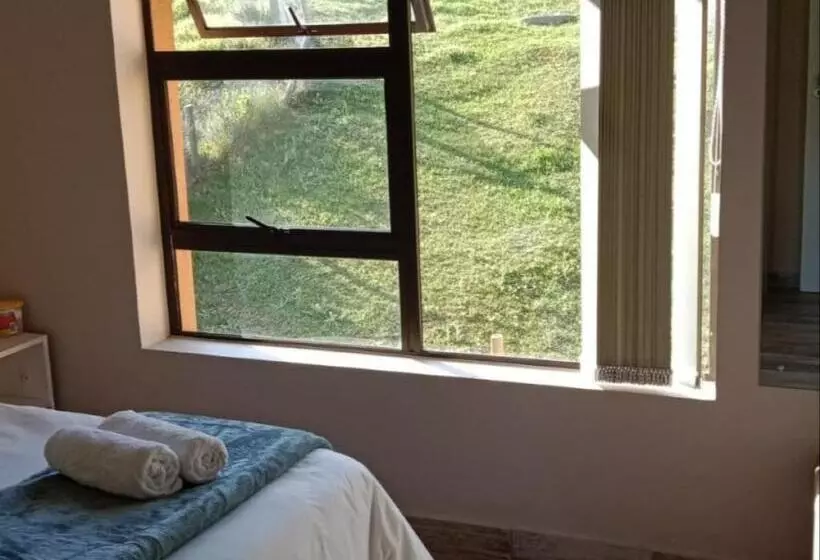 پانسیون Hopslot Villa