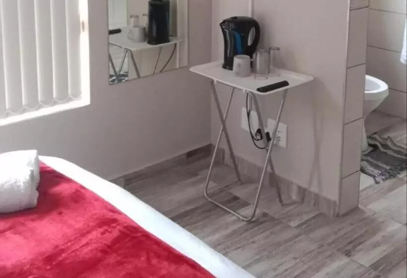 پانسیون Hopslot Villa