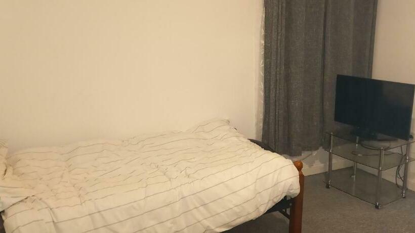 펜션 Peaceful Lodge