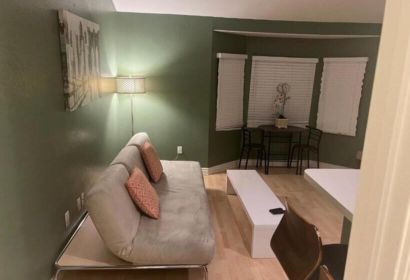 پانسیون Private 2 Bedrooms 1 Bath Close To Universal And Hw Sleeps 5