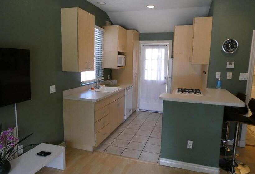 پانسیون Private 2 Bedrooms 1 Bath Close To Universal And Hw Sleeps 5