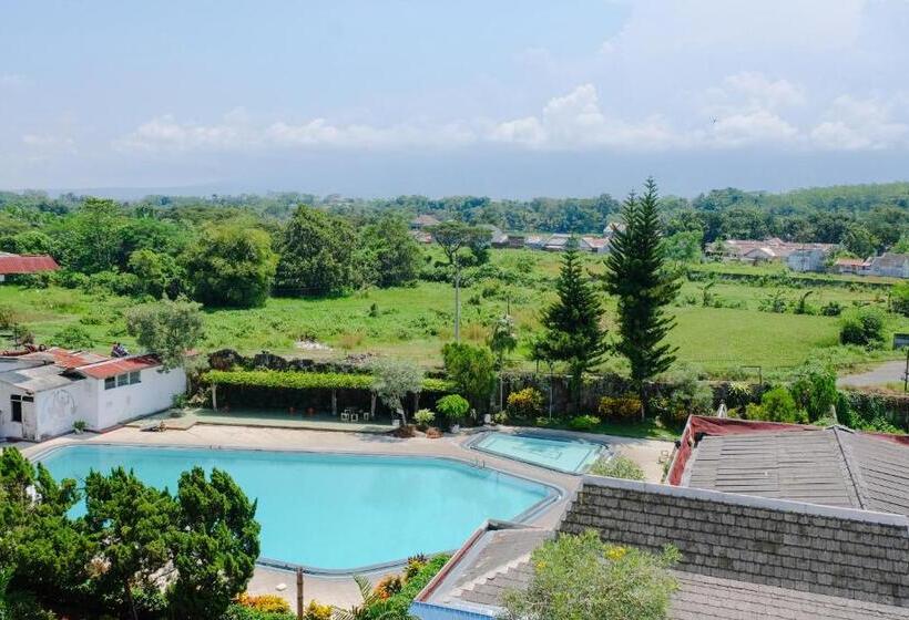 Bandung Permai Hotel Jember