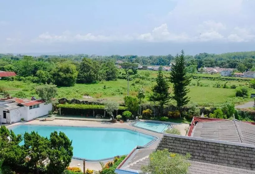 Bandung Permai Hotel Jember