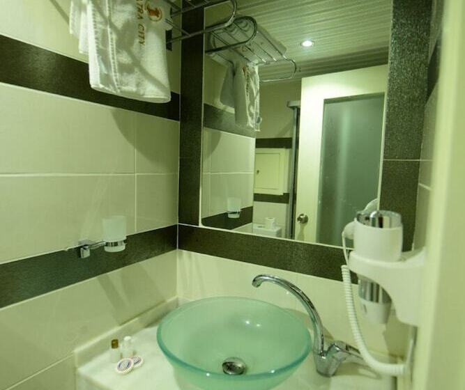 هتل Cleopatra City