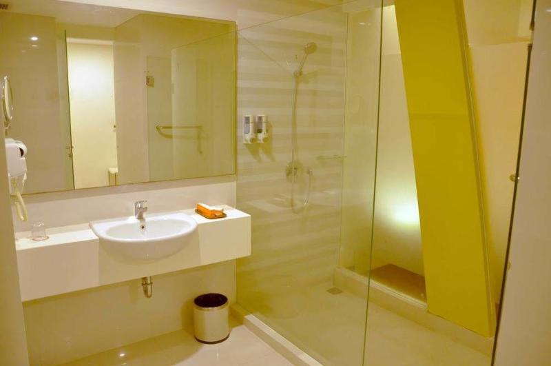 Hotel Everbright Ambon