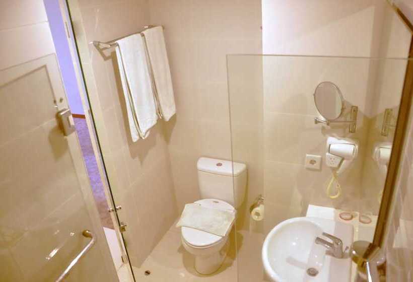 Hotel Everbright Ambon